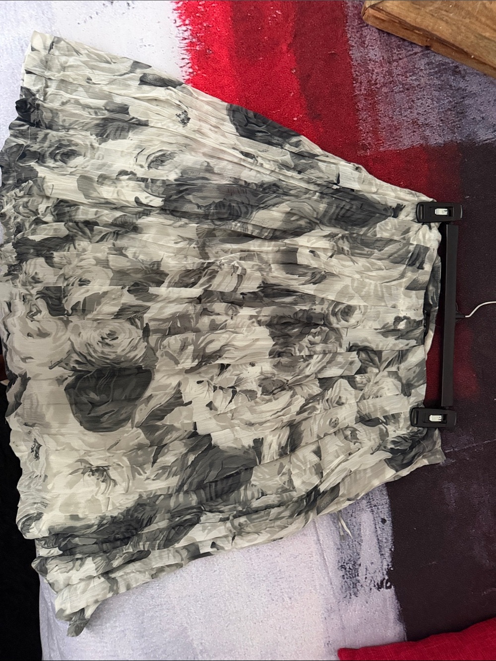 august silk Black and White Floral Pleated Skirt